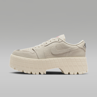 NIKE公式】エア ジョーダン 1 ブルックリン LOW ウィメンズシューズ